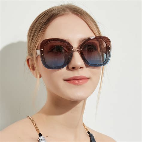 women's square sunglasses designer